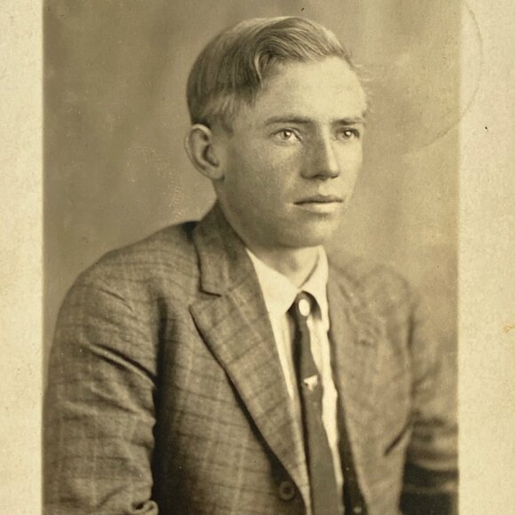 RPPC 1913 Portrait Young Man Light Eyes Suit Tie ARTURA Divided Back Postcard - Picture 1 of 5